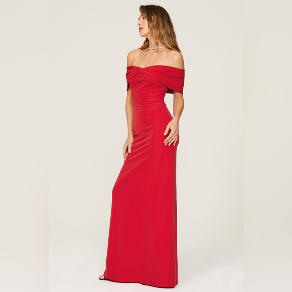 Sachin & Babi Red Off-Shoulder Crepe Gown Sz 8 Black Tie Formal - Picture 2 of 5